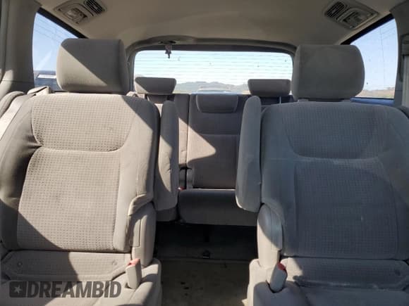 ✅ 2006 Toyota Sienna LE • VIN: 5TDBA23C46S058495 • Лот: 80939525. Опубликован ранее на Copart с пробегом 234 217 миль. Бесплатный доступ к архиву аукционных продаж из США и подробный отчёт об истории автомобиля на DreamBid. Изображение 10.