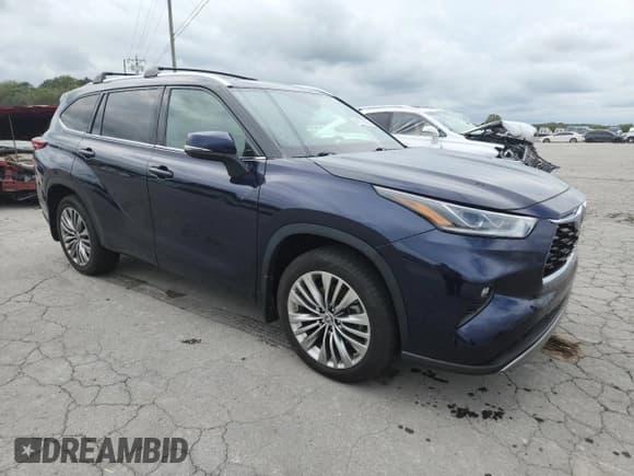 ✅ 2020 Toyota Highlander Platinum • VIN: 5TDFZRBH5LS042964 • Лот: 81775885. Опубликован ранее на Copart с пробегом 85 668 миль. Бесплатный доступ к архиву аукционных продаж из США и подробный отчёт об истории автомобиля на DreamBid. Изображение 4.