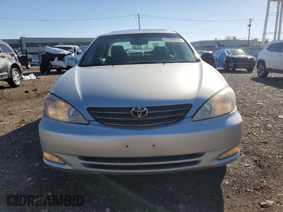 ✅ 2003 Toyota Camry XLE • VIN: 4T1BF30K53U061461 • Lot: 87456245. Listed on Copart with 175,087 mi. Free auction sales archive from the USA and detailed vehicle history report at DreamBid. Image 5.