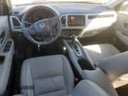 ✅ 2020 Honda HR-V EX-L • VIN: 3CZRU5H75LM717192 • Lot: 46144135. Wystawiony na Copart z przebiegiem 66 848 mil. Bezpłatny archiwum sprzedaży aukcyjnych z USA i szczegółowy raport historii pojazdu na DreamBid. Zdjęcie 8.