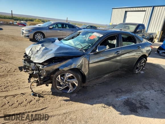 ✅ 2025 Hyundai Elantra SEL Convenience • VIN: KMHLS4DG6SU880618 • Lot: 90060215. Listed on Copart with Not provided. Free auction sales archive from the USA and detailed vehicle history report at DreamBid. Image 1.