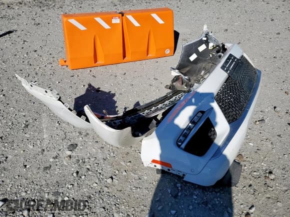 ✅ 2022 Jeep Grand Cherokee Summit • VIN: 1C4RJHEG6N8635421 • Лот: 90994835. Опубликован ранее на Copart с пробегом 47 754 миль. Бесплатный доступ к архиву аукционных продаж из США и подробный отчёт об истории автомобиля на DreamBid. Изображение 12.