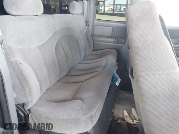 ✅ 1999 GMC Sierra 1500 SLE • VIN: 2GTEK19TXX1543423 • Лот: 39185968. Опубликован ранее на IAAI с пробегом 282 881 миль. Бесплатный доступ к архиву аукционных продаж из США и подробный отчёт об истории автомобиля на DreamBid. Изображение 8.