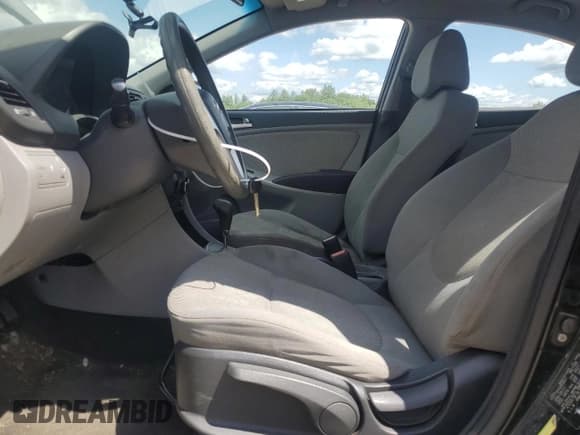 ✅ 2012 Hyundai Accent GLS • VIN: KMHCT4AE2CU046976 • Лот: 62258894. Опубликован ранее на Copart с пробегом 121 561 миль. Бесплатный доступ к архиву аукционных продаж из США и подробный отчёт об истории автомобиля на DreamBid. Изображение 7.