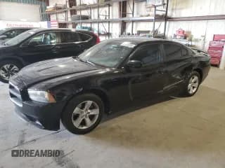 ✅ 2012 Dodge Charger SE • VIN: 2C3CDXBG6CH202379 • Lot: 81848255. Wystawiony na Copart z przebiegiem 114 321 mil. Bezpłatny archiwum sprzedaży aukcyjnych z USA i szczegółowy raport historii pojazdu na DreamBid. Zdjęcie 1.