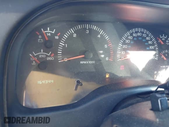 1999 Dodge Dakota Sport with VIN 1B7GL22Z1XS281298, listed as a IAAI auction lot 43418465 with 164,344 mi miles and . Bid and sale history available at DreamBid. Image 7.