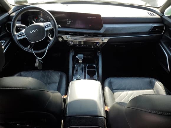 ✅ 2024 Kia Telluride EX X-Line • VIN: 5XYP3DGC5RG423452 • Lot: 81030925. Wystawiony na Copart z przebiegiem 67 812 mil. Bezpłatny archiwum sprzedaży aukcyjnych z USA i szczegółowy raport historii pojazdu na DreamBid. Zdjęcie 8.