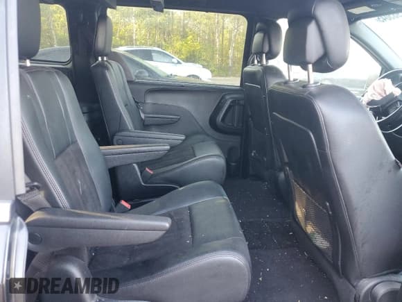 ✅ 2020 Dodge Grand Caravan SXT • VIN: 2C4RDGCG1LR242870 • Лот: 71985045. Опубликован ранее на Copart с пробегом 38 963 миль. Бесплатный доступ к архиву аукционных продаж из США и подробный отчёт об истории автомобиля на DreamBid. Изображение 11.