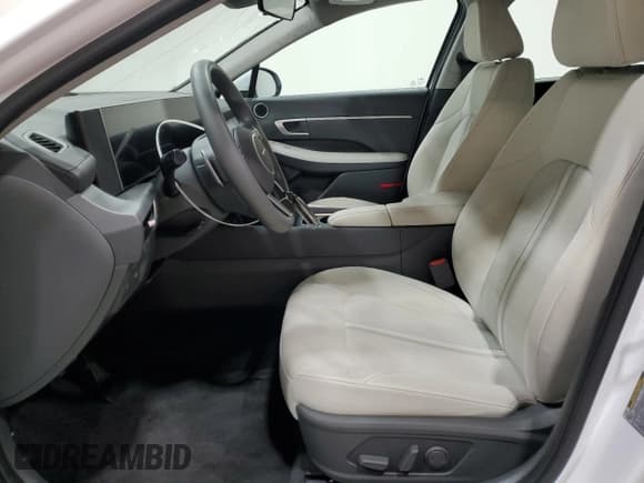 ✅ 2025 Hyundai Sonata SEL • VIN: KMHL64JA1SA474199 • Лот: 91993395. Опубликован ранее на Copart с пробегом 15 350 миль. Бесплатный доступ к архиву аукционных продаж из США и подробный отчёт об истории автомобиля на DreamBid. Изображение 7.