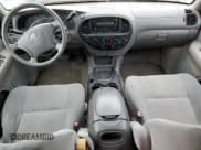 ✅ 2004 Toyota Tundra SR5 • VIN: 5TBDT44194S447425 • Lot: 93616805. Listed on Copart with 190,635 mi. Free auction sales archive from the USA and detailed vehicle history report at DreamBid. Image 8.