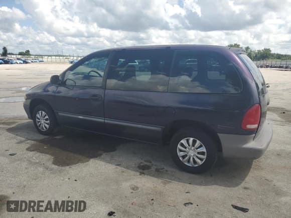 ✅ 1999 Plymouth Voyager • VIN: 2P4FP25B1XR160654 • Lot: 65941174. Wystawiony na Copart z przebiegiem Nie podano. Bezpłatny archiwum sprzedaży aukcyjnych z USA i szczegółowy raport historii pojazdu na DreamBid. Zdjęcie 2.