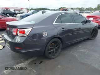 2015 Chevrolet Malibu LT z VIN 1G11C5SL2FF195016, wystawiony jako IAAI lot #43151114 z przebiegiem 115 934 mil mil oraz . Historia ofert i sprzedaży dostępna na DreamBid. Obrazek 4.