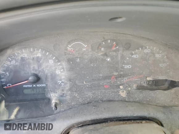 ✅ 2004 Ford Ranger XL Fleet • VIN: 1FTZR45EX4PB52972 • Lot: 80179525. Wystawiony na Copart z przebiegiem 193 336 mil. Bezpłatny archiwum sprzedaży aukcyjnych z USA i szczegółowy raport historii pojazdu na DreamBid. Zdjęcie 9.