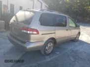 ✅ 2001 Toyota Sienna LE • VIN: 4T3ZF13C11U390198 • Lot: 76785094. Listed on Copart with 200,803 mi. Free auction sales archive from the USA and detailed vehicle history report at DreamBid. Image 3.