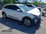 ✅ 2022 Kia Niro S • VIN: KNDCC3LG0N5129624 • Lot: 42315520. Wystawiony na IAAI z przebiegiem 40 600 mil. Bezpłatny archiwum sprzedaży aukcyjnych z USA i szczegółowy raport historii pojazdu na DreamBid. Zdjęcie 1.