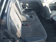 ✅ 2003 Honda CR-V EX • VIN: JHLRD78823C011425 • Lot: 43924597. Listed on IAAI with 238,579 mi. Free auction sales archive from the USA and detailed vehicle history report at DreamBid. Image 8.