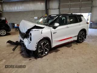 2024 Mitsubishi Outlander SE с VIN JA4T5VA99RZ069572, выставлен на аукционе Copart как лот 80396825 с пробегом Не указан миль и Списание • Salvage title. История ставок и продаж доступна на DreamBid. Изображение 1.