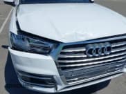 ✅ 2019 Audi Q7 Premium Plus • VIN: WA1LHAF77KD031333 • Lot: 42550869. Wystawiony na IAAI z przebiegiem 90 672 mil. Bezpłatny archiwum sprzedaży aukcyjnych z USA i szczegółowy raport historii pojazdu na DreamBid. Zdjęcie 6.