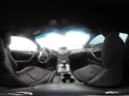 ✅ 2015 Hyundai Genesis Coupe 3.8L Base • VIN: KMHHT6KJ8FU129250 • Lot: 42386959. Wystawiony na IAAI z przebiegiem 138 342 mil. Bezpłatny archiwum sprzedaży aukcyjnych z USA i szczegółowy raport historii pojazdu na DreamBid. Zdjęcie 18.