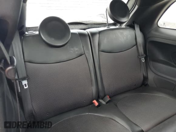 ✅ 2016 FIAT 500e • VIN: 3C3CFFGE1GT221897 • Lot: 65988905. Listed on Copart with 60,354 mi. Free auction sales archive from the USA and detailed vehicle history report at DreamBid. Image 10.