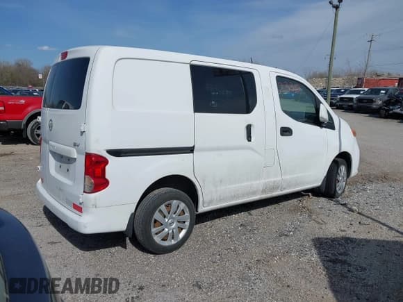 ✅ 2017 Nissan NV200 SV • VIN: 3N6CM0KN9HK701941 • Lot: 41862330. Listed on IAAI with 190,152 mi. Free auction sales archive from the USA and detailed vehicle history report at DreamBid. Image 4.