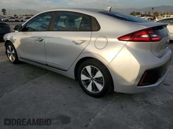 ✅ 2019 Hyundai Ioniq • VIN: KMHC65LD4KU105445 • Lot: 85932624. Wystawiony na Copart z przebiegiem 87 943 mil. Bezpłatny archiwum sprzedaży aukcyjnych z USA i szczegółowy raport historii pojazdu na DreamBid. Zdjęcie 2.