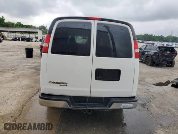 2016 Chevrolet Express Passenger LT с VIN 1GAZGPFF6G1178192, выставлен на аукционе Copart как лот 58408975 с пробегом 154 788 миль миль и Списание • Salvage title. История ставок и продаж доступна на DreamBid. Изображение 6.