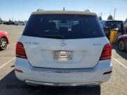 ✅ 2013 Mercedes-Benz GLK 350 • VIN: WDCGG8JB4DG028528 • Lot: 90092745. Listed on Copart with 136,622 mi. Free auction sales archive from the USA and detailed vehicle history report at DreamBid. Image 6.