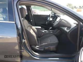 ✅ 2021 Chevrolet Malibu LT • VIN: 1G1ZD5ST0MF064955 • Lot: 43269900. Wystawiony na IAAI z przebiegiem 99 118 mil mil. Skorzystaj z bezpłatnego archiwum sprzedaży aukcyjnych z USA i zobacz szczegółowy raport historii pojazdu na DreamBid. Zdjęcie 5.