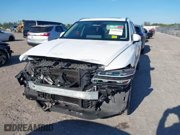 ✅ 2023 Genesis GV80 • VIN: KMUHCESCXPU106714 • Lot: 41899438. Wystawiony na IAAI z przebiegiem 35 750 mil. Bezpłatny archiwum sprzedaży aukcyjnych z USA i szczegółowy raport historii pojazdu na DreamBid. Zdjęcie 6.