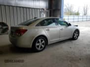 ✅ 2015 Chevrolet Cruze LT • VIN: 1G1PC5SB2F7209797 • Лот: 92389605. Опубликован ранее на Copart с пробегом 229 104 миль. Бесплатный доступ к архиву аукционных продаж из США и подробный отчёт об истории автомобиля на DreamBid. Изображение 3.