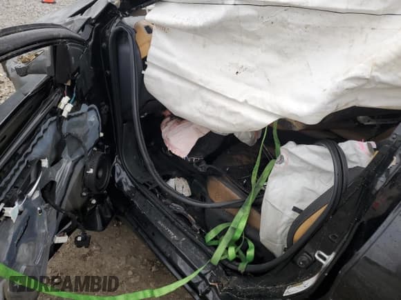 ✅ 2021 Nissan Sentra SV • VIN: 3N1AB8CV0MY206745 • Lot: 93308885. Listed on Copart with Not provided. Free auction sales archive from the USA and detailed vehicle history report at DreamBid. Image 8.