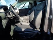 ✅ 2023 Hyundai Santa Fe Limited • VIN: KM8S7DA29PU066833 • Lot: 81000083. Wystawiony na Copart z przebiegiem 13 542 mil. Bezpłatny archiwum sprzedaży aukcyjnych z USA i szczegółowy raport historii pojazdu na DreamBid. Zdjęcie 7.