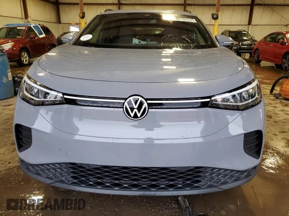 ✅ 2021 Volkswagen ID.4 Pro • VIN: WVGJNPE2XMP061051 • Lot: 46786625. Wystawiony na Copart z przebiegiem 4 894 mil. Bezpłatny archiwum sprzedaży aukcyjnych z USA i szczegółowy raport historii pojazdu na DreamBid. Zdjęcie 5.