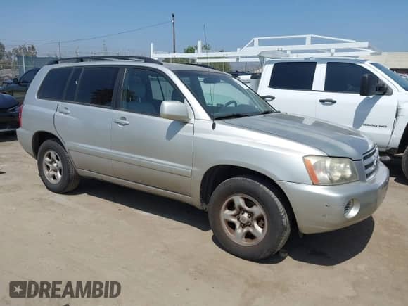 2001 Toyota Highlander с VIN JTEGD21A910012649, выставлен на аукционе IAAI как лот 42570548 с пробегом 255 438 миль миль и . История ставок и продаж доступна на DreamBid. Изображение 1.