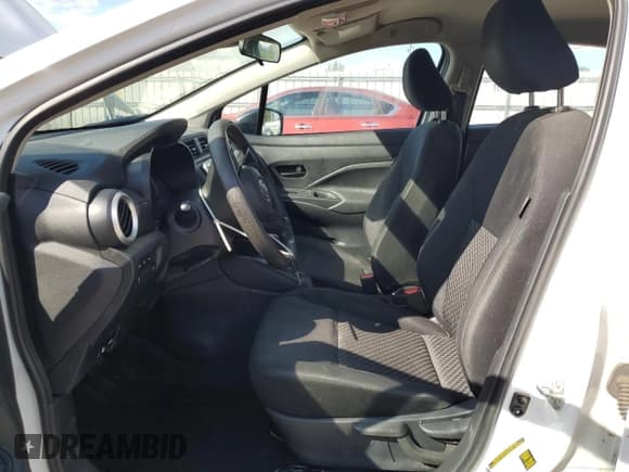 ✅ 2023 Nissan Versa S • VIN: 3N1CN8DV6PL844532 • Лот: 83873545. Опубликован ранее на Copart с пробегом 58 633 миль. Бесплатный доступ к архиву аукционных продаж из США и подробный отчёт об истории автомобиля на DreamBid. Изображение 7.