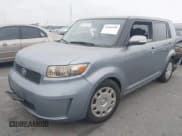 ✅ 2010 Scion xB • VIN: JTLZE4FE1A1100370 • Lot: 42360308. Wystawiony na IAAI z przebiegiem 229 323 mil. Bezpłatny archiwum sprzedaży aukcyjnych z USA i szczegółowy raport historii pojazdu na DreamBid. Zdjęcie 2.