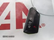 ✅ 2023 Volkswagen ID.4 Pro • VIN: 1V2DNPE81PC049340 • Lot: 43378044. Wystawiony na IAAI z przebiegiem 20 551 mil. Bezpłatny archiwum sprzedaży aukcyjnych z USA i szczegółowy raport historii pojazdu na DreamBid. Zdjęcie 11.