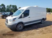 ✅ 2016 Ford Transit Cargo • VIN: 1FTYR2CM5GKB40255 • Lot: 86586675. Listed on Copart with 194,461 mi. Free auction sales archive from the USA and detailed vehicle history report at DreamBid. Image 1.