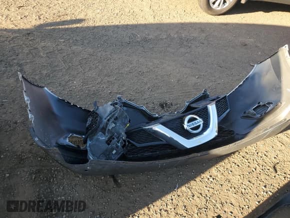 ✅ 2016 Nissan Rogue S • VIN: JN8AT2MT9GW008072 • Lot: 86425895. Listed on Copart with 233,836 mi. Free auction sales archive from the USA and detailed vehicle history report at DreamBid. Image 13.