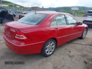 ✅ 2005 Mercedes-Benz C 240 • VIN: WDBRF81J35F571898 • Lot: 42677515. Listed on IAAI with 134,599 mi. Free auction sales archive from the USA and detailed vehicle history report at DreamBid. Image 4.