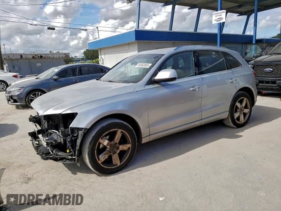 ✅ 2012 Audi Q5 Premium Plus • VIN: WA1LFAFP0CA114806 • Lot: 94362665. Wystawiony na Copart z przebiegiem 35 448 mil. Bezpłatny archiwum sprzedaży aukcyjnych z USA i szczegółowy raport historii pojazdu na DreamBid. Zdjęcie 1.