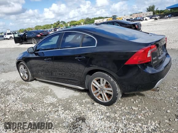 ✅ 2013 Volvo S60 T5 Premier • VIN: YV1612FSXD1216721 • Lot: 90252565. Listed on Copart with 112,163 mi. Free auction sales archive from the USA and detailed vehicle history report at DreamBid. Image 2.