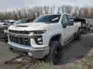 2021 Chevrolet Silverado 3500HD LT z VIN 1GC4YTEY7MF290086, wystawiony jako Copart lot #45716475 z przebiegiem 110 374 mil mil oraz Czysty tytuł • Clean title. Historia ofert i sprzedaży dostępna na DreamBid. Obrazek 1.