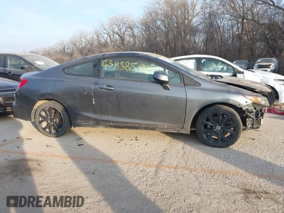✅ 2012 Honda Civic Si • VIN: 2HGFG4A55CH706860 • Lot: 43858596. Listed on IAAI with 287,395 mi. Free auction sales archive from the USA and detailed vehicle history report at DreamBid. Image 13.