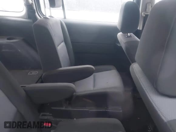 ✅ 2006 Mazda 5 Touring • VIN: JM1CR29L460103989 • Lot: 43776382. Wystawiony na IAAI z przebiegiem 130 465 mil. Bezpłatny archiwum sprzedaży aukcyjnych z USA i szczegółowy raport historii pojazdu na DreamBid. Zdjęcie 8.