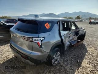 ✅ 2025 Chevrolet Equinox FWD LT • VIN: 3GNAXHEG3SL221318 • Lot: 81053185. Wystawiony na Copart z przebiegiem Nie podano. Bezpłatny archiwum sprzedaży aukcyjnych z USA i szczegółowy raport historii pojazdu na DreamBid. Zdjęcie 3.