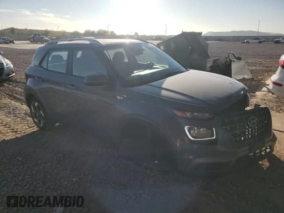 ✅ 2021 Hyundai Venue SEL • VIN: KMHRC8A34MU120397 • Lot: 82049344. Listed on Copart with 29,662 mi. Free auction sales archive from the USA and detailed vehicle history report at DreamBid. Image 4.