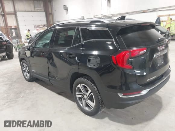 ✅ 2021 GMC Terrain SLT • VIN: 3GKALPEV3ML380053 • Lot: 42011390. Wystawiony na IAAI z przebiegiem 62 481 mil. Bezpłatny archiwum sprzedaży aukcyjnych z USA i szczegółowy raport historii pojazdu na DreamBid. Zdjęcie 3.