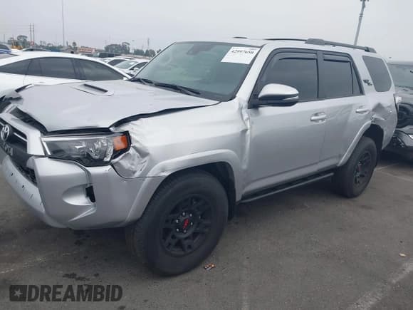 ✅ 2024 Toyota 4Runner TRD Off Road • VIN: JTERU5JR7R6288255 • Lot: 42997650. Listed on IAAI with 12,390 mi. Free auction sales archive from the USA and detailed vehicle history report at DreamBid. Image 2.